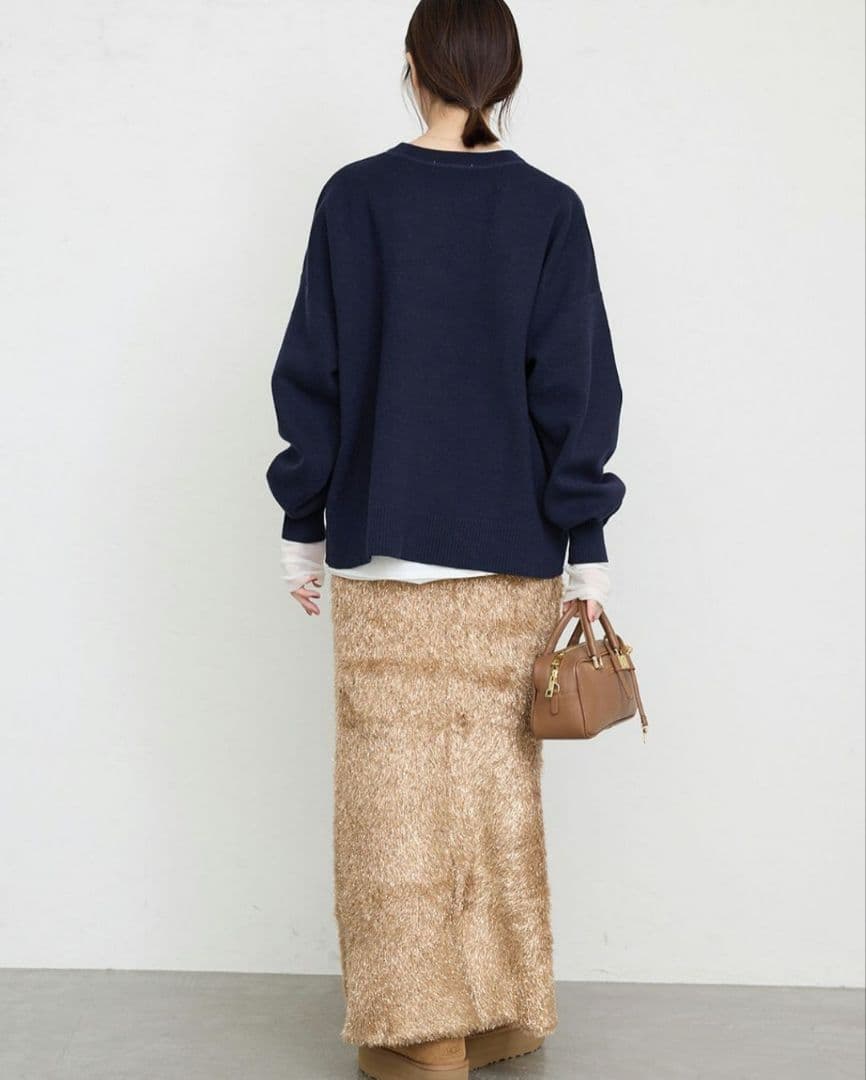 スローブイエナ☆新品タグ付き サガラ刺繍スウェットライクニット　ネイビー