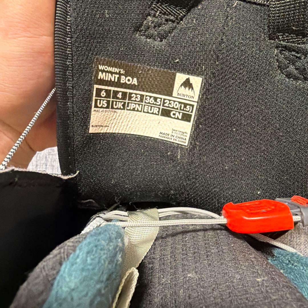 スノーボードBURTONブーツ MINT BOA