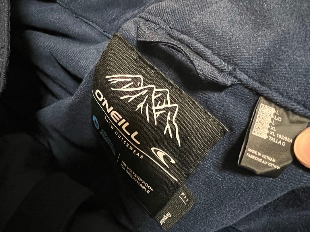 スノーボードジャケットLサイズ・パンツXLサイズセット　オニール　O'NEILL