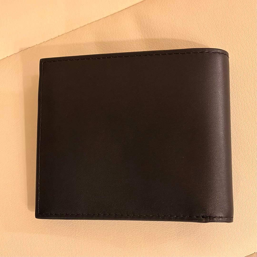 【新品】Lacoste ブラック 二つ折り財布 箱付き ラコステ 本革