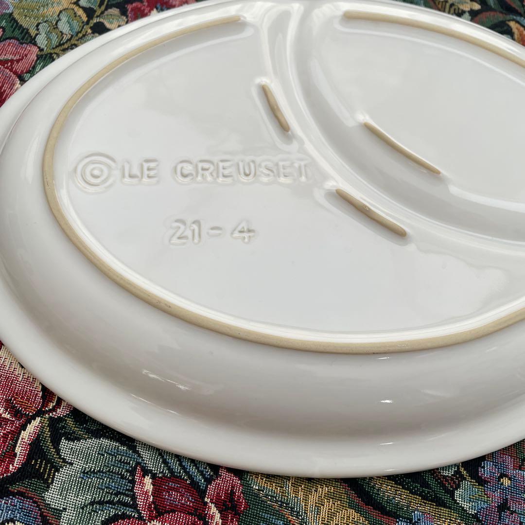 ルクルーゼ食器セット プレートとボウル