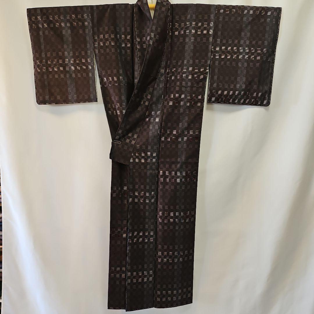 紬☆さが美謹製☆市松模様☆仕付け付き☆正絹☆とても美品な逸品