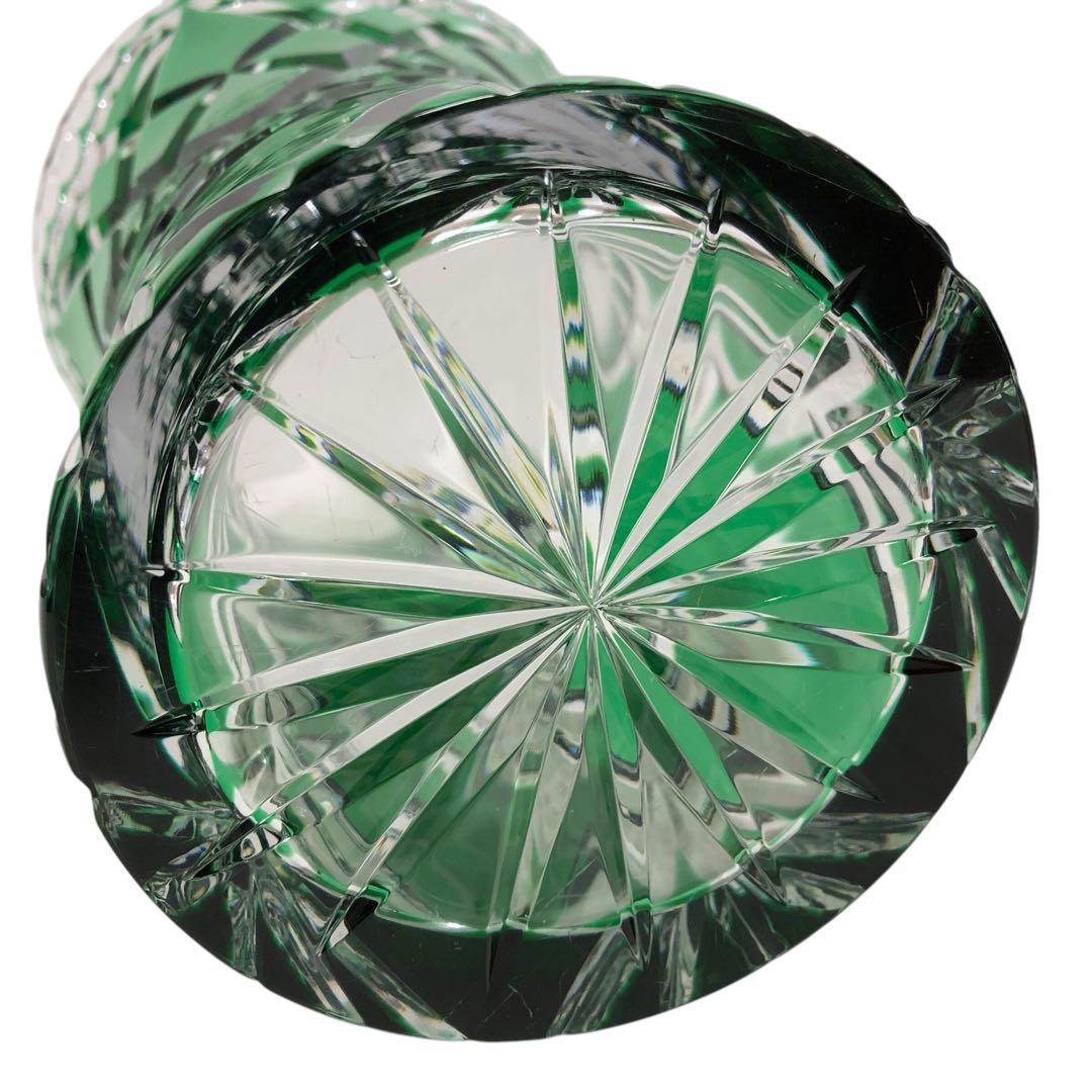 【希少】クリスタル フラワーベース 花瓶 切子 緑 グリーン 置物 ガラス