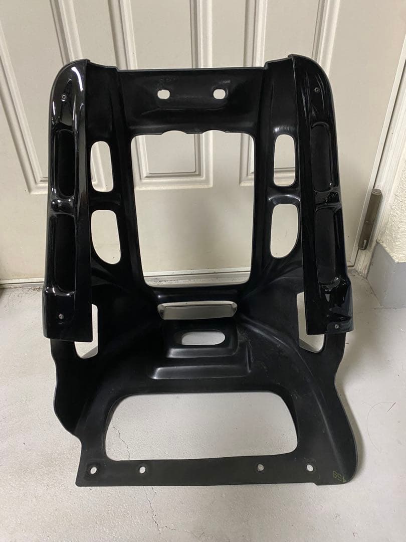 りく CULT WERK カルトワーク チンスポイラー ラジエーターカバー