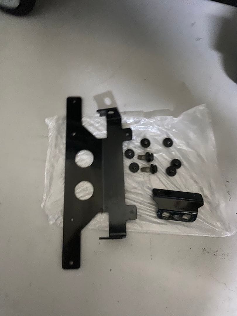 りく CULT WERK カルトワーク チンスポイラー ラジエーターカバー