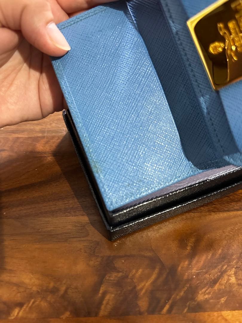 PRADA キーケース　限界値下げ中