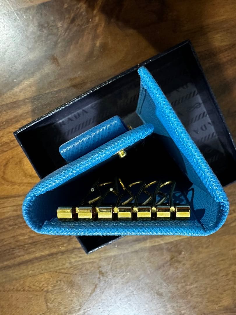 PRADA キーケース　限界値下げ中