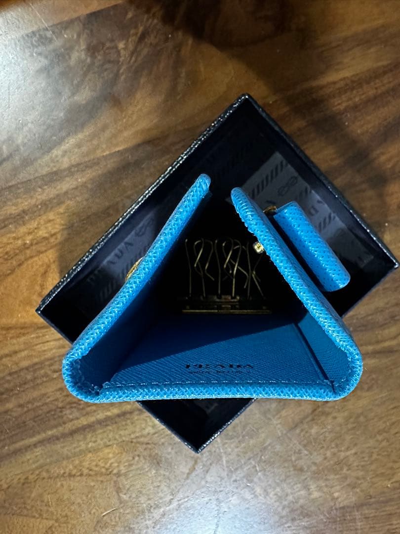 PRADA キーケース　限界値下げ中