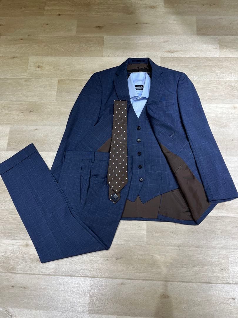 スーツ　セットアップ