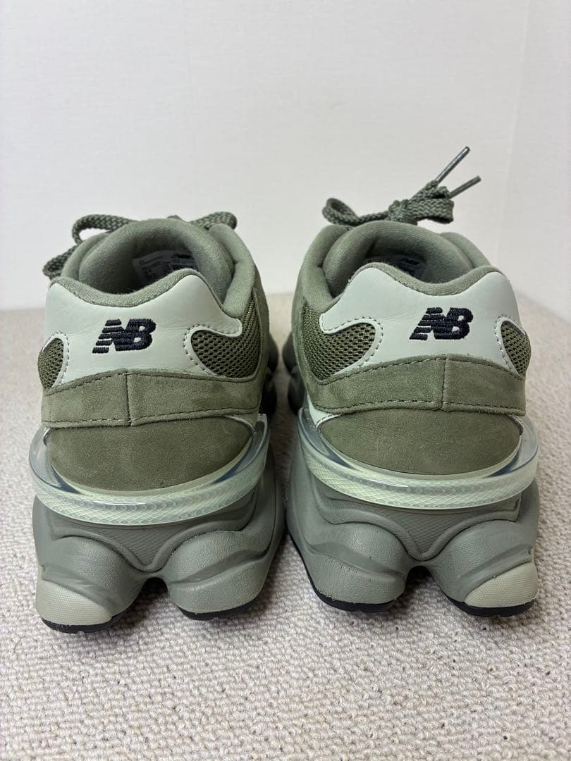 【極美品】ニューバランス9060 U9060ZGD 24.5cm ダークオリビン