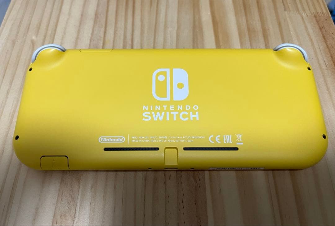 Nintendo Switch Lite イエロー【美品】
