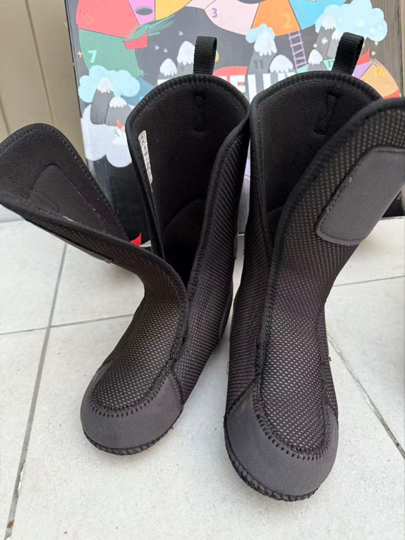 DEELUXE 子ども用スノーボードブーツ　22.5cm