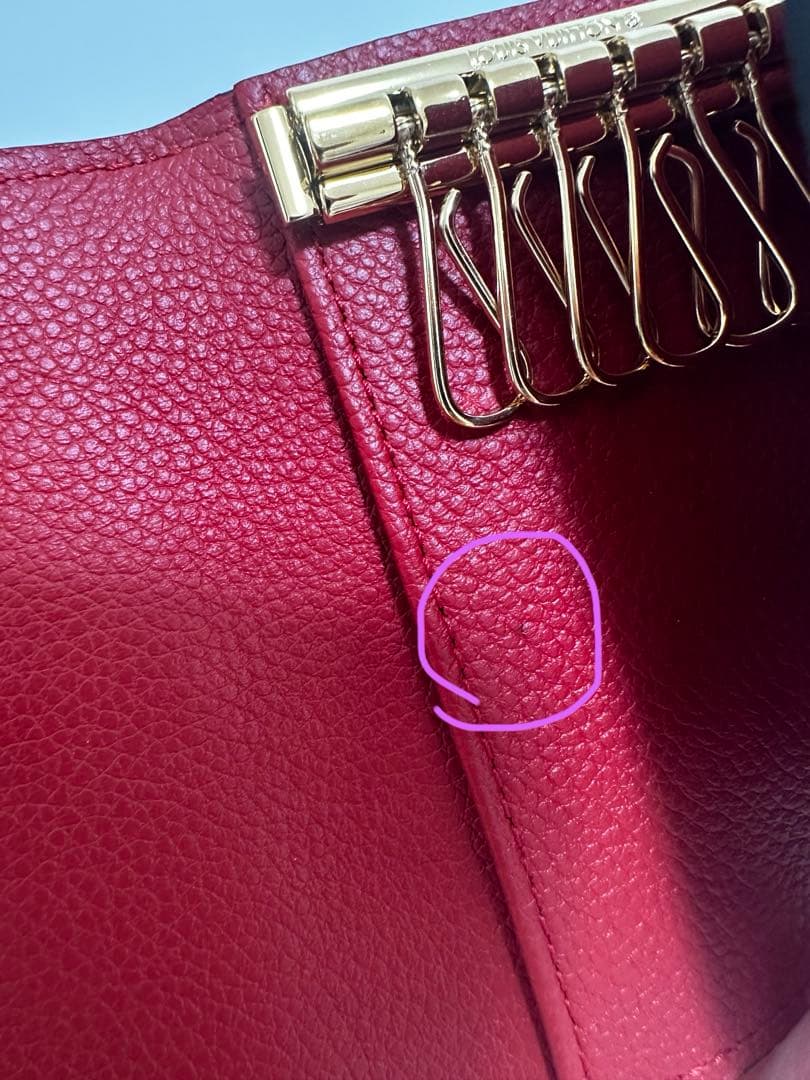 ルイヴィトン　LOUIS VUITTON 赤　キーケース　６連　箱付き　レッド