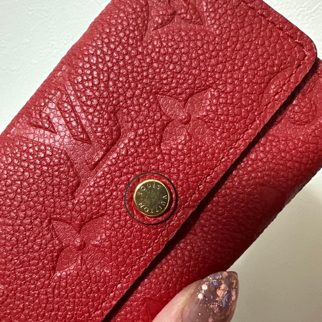 ルイヴィトン　LOUIS VUITTON 赤　キーケース　６連　箱付き　レッド