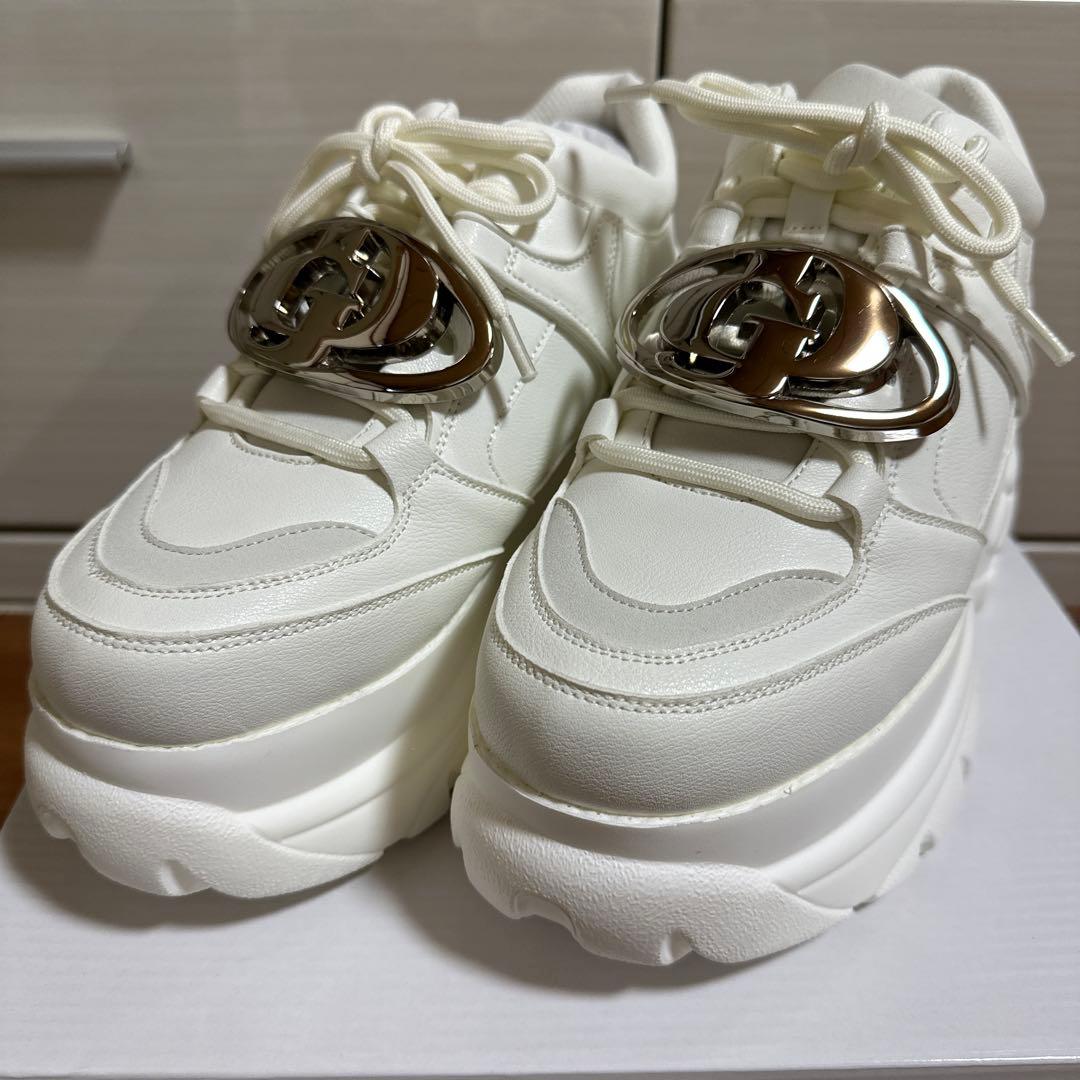 新品未使用★GYDA★GD thick soledスニーカー★ダッドソール★白M