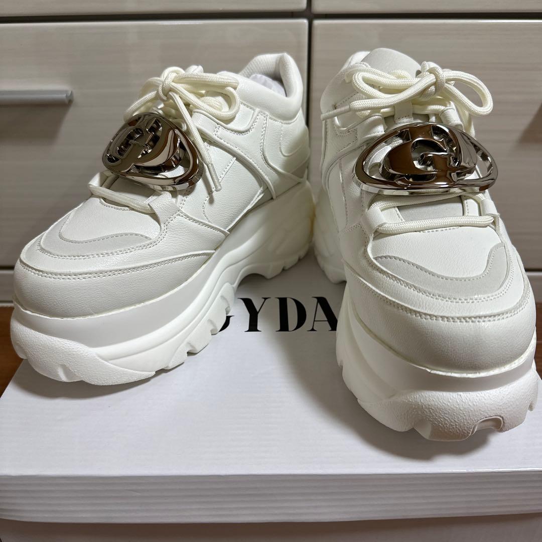 新品未使用★GYDA★GD thick soledスニーカー★ダッドソール★白M