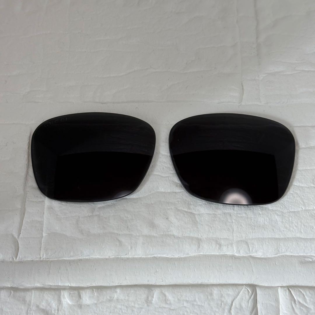 GUCCI サングラス 黒 ブルー系レンズ 純正レンズ付 ケース付