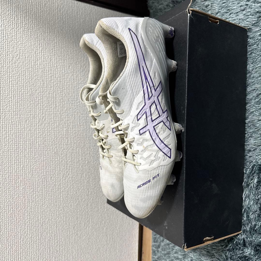 ASICS サッカーシューズ ホワイト/パープル