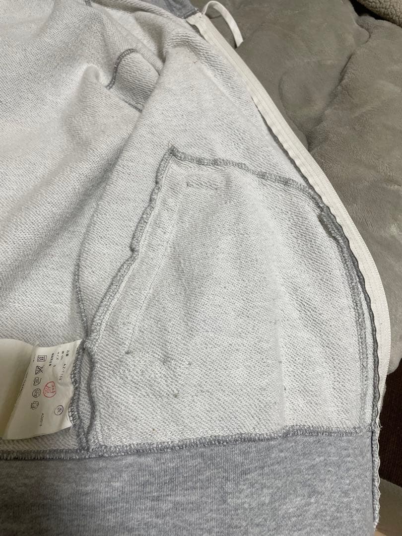 PLAY COMME des GARCONS ジップパーカー Sサイズ