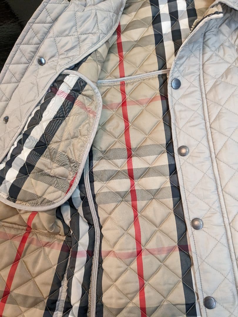 Burberry バーバリー 子供服　アウター　10Y―140