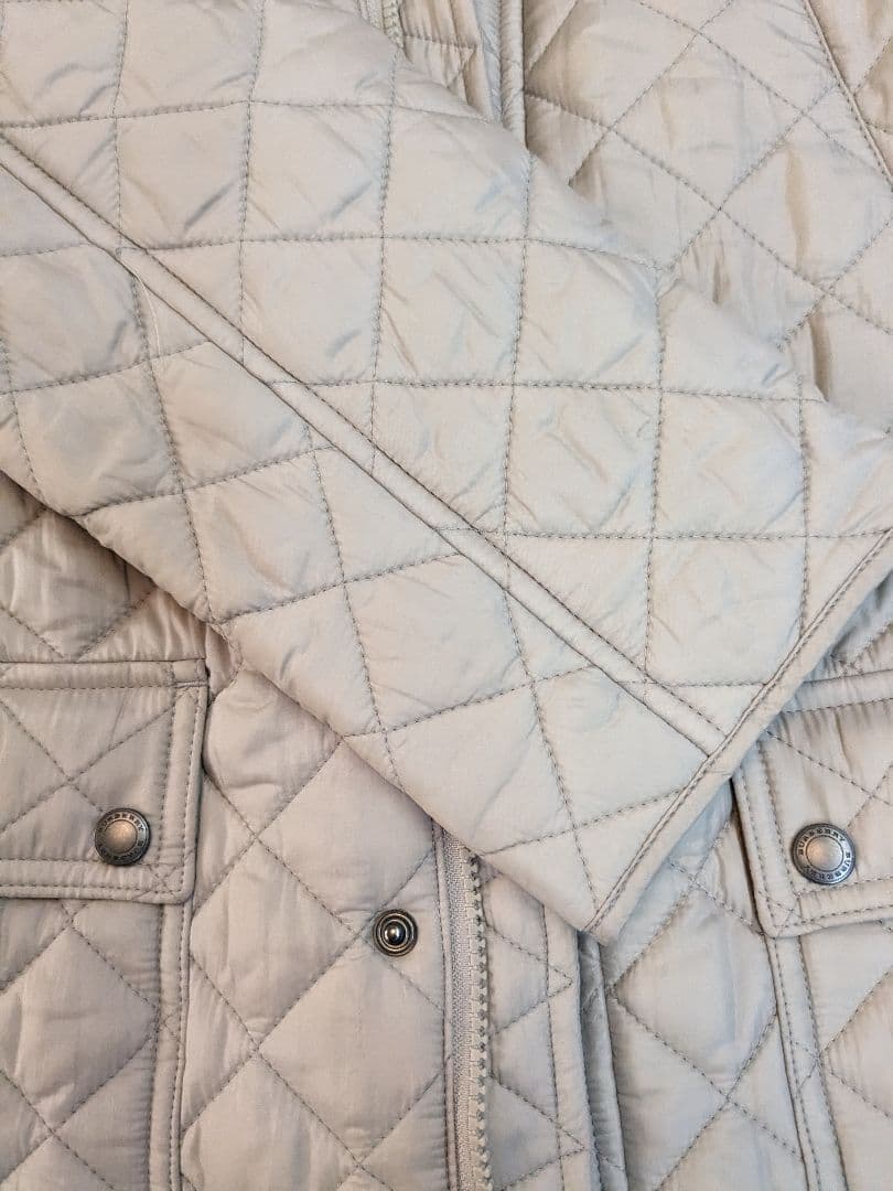 Burberry バーバリー 子供服　アウター　10Y―140