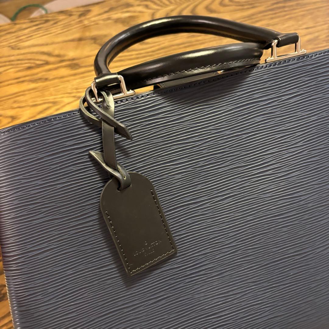 Louis Vuitton クレベールMM トートバッグ レディース