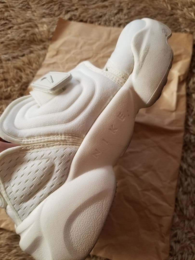 NIKE　アクアリフト