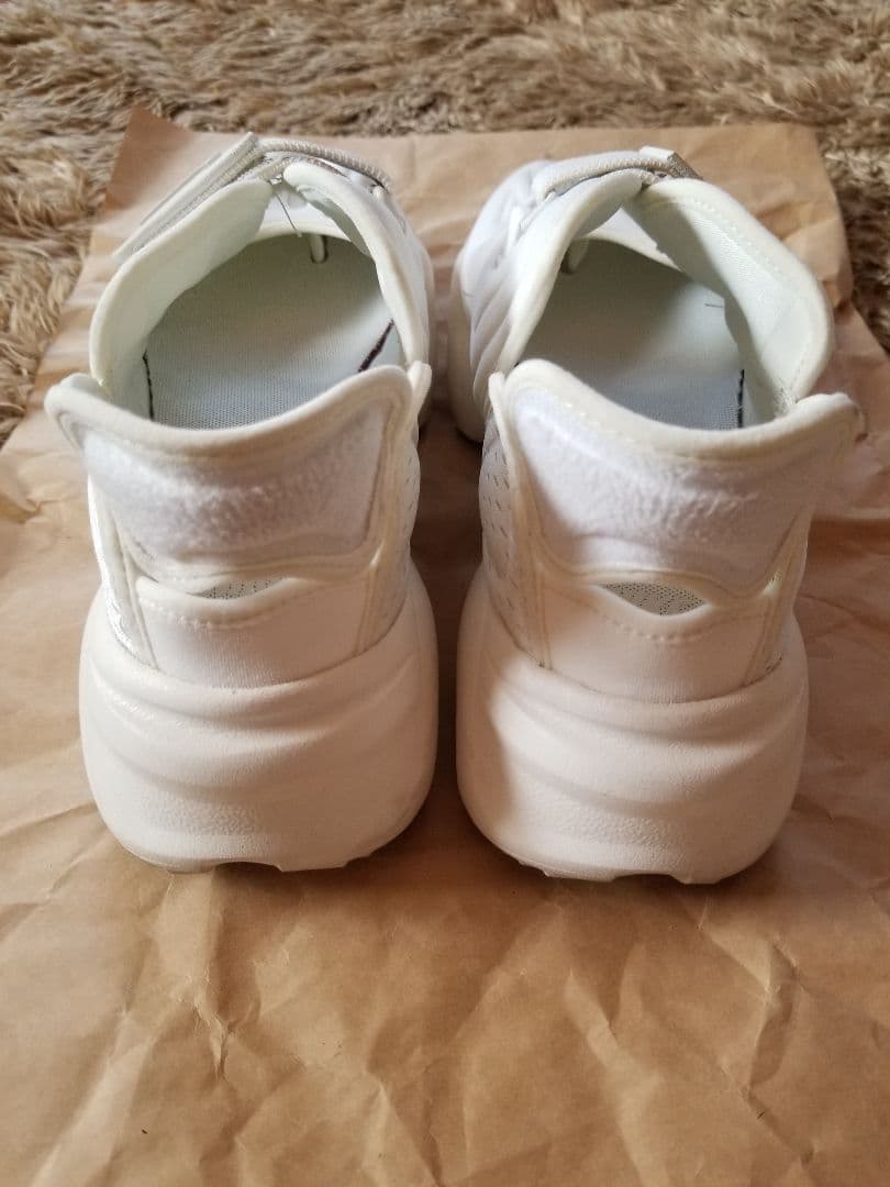 NIKE　アクアリフト