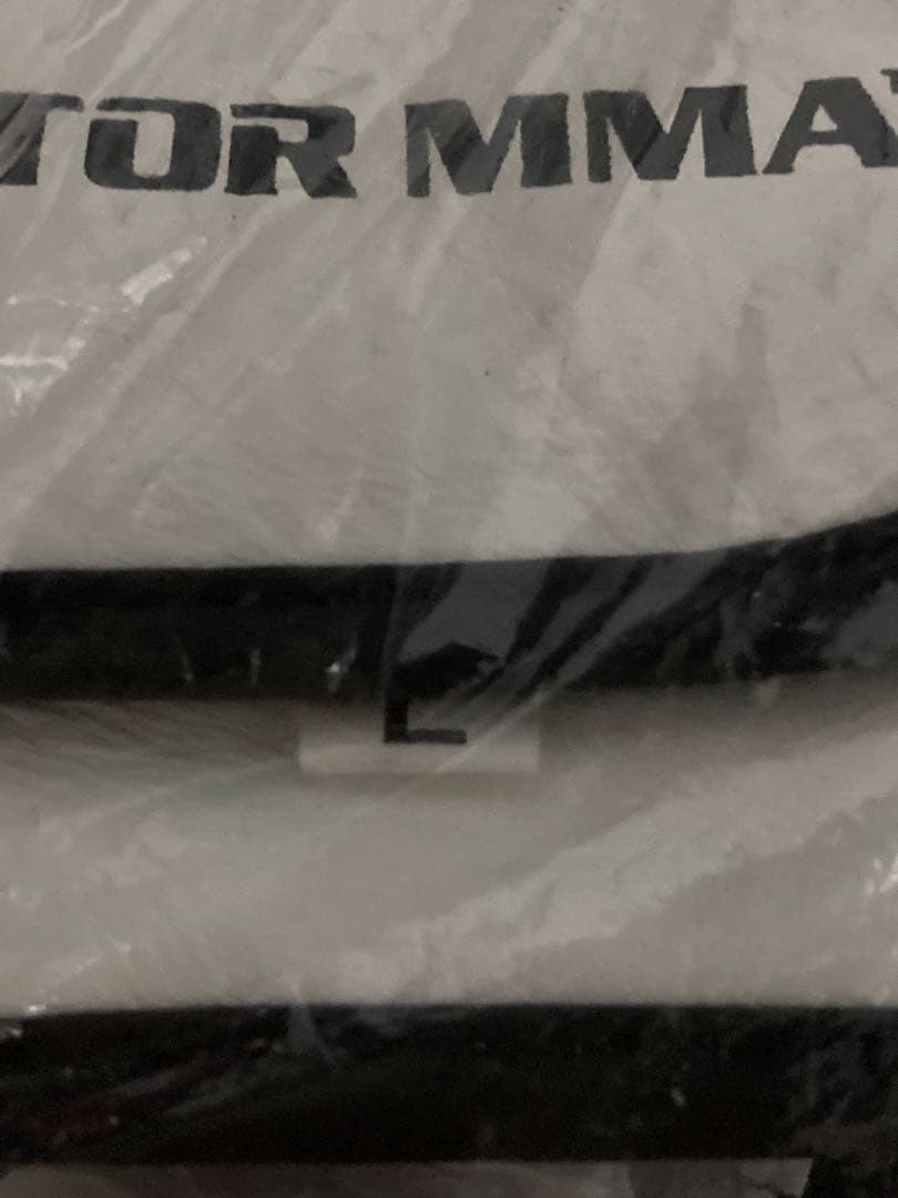 〈新品〉BELLATOR MMA 白グローブ 団体からの選手支給品