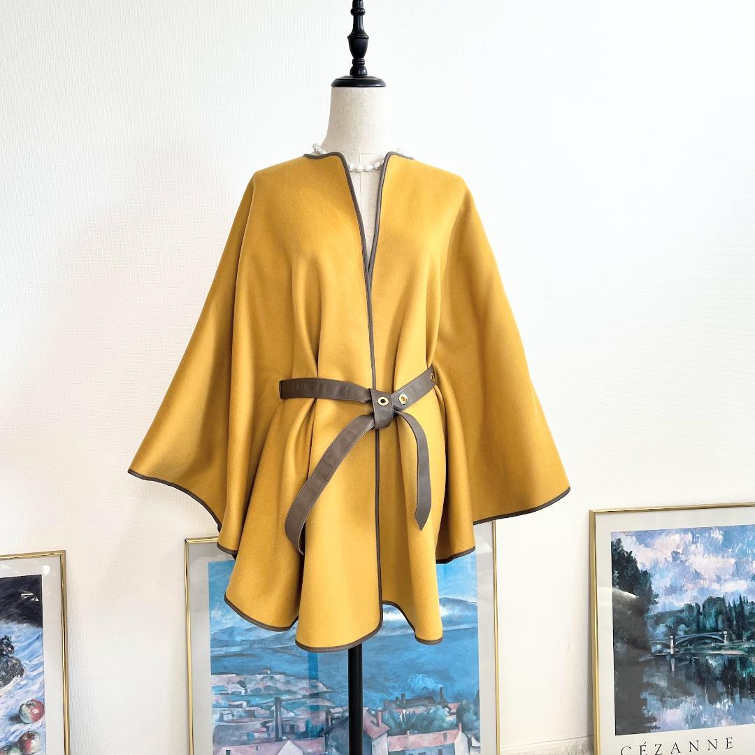v*e様 ★LOROPIANA★美品★カシミヤ100★羊革ベルト★ケープ★コート