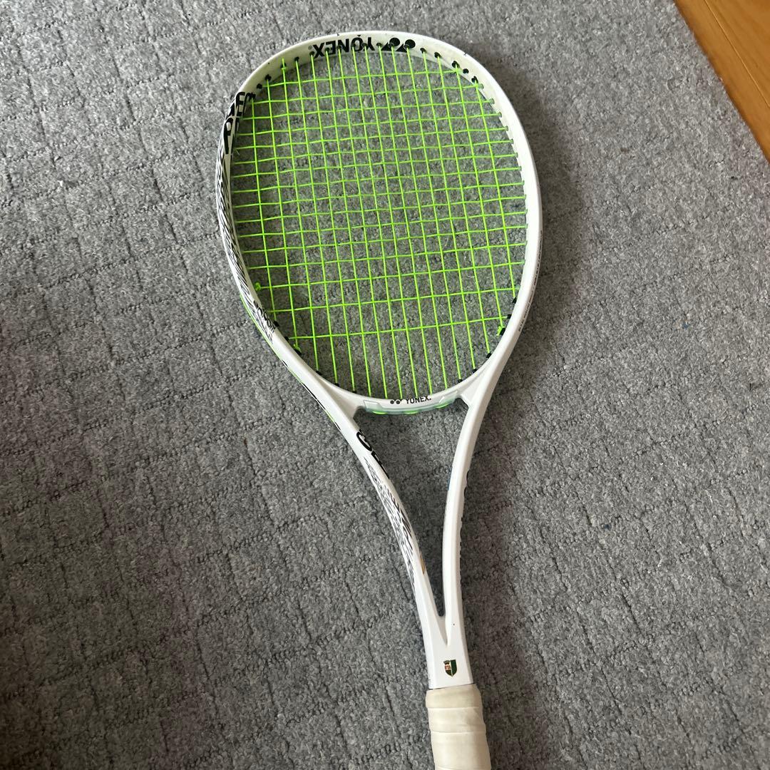 GEOBREAK 70V テニスラケット ホワイト