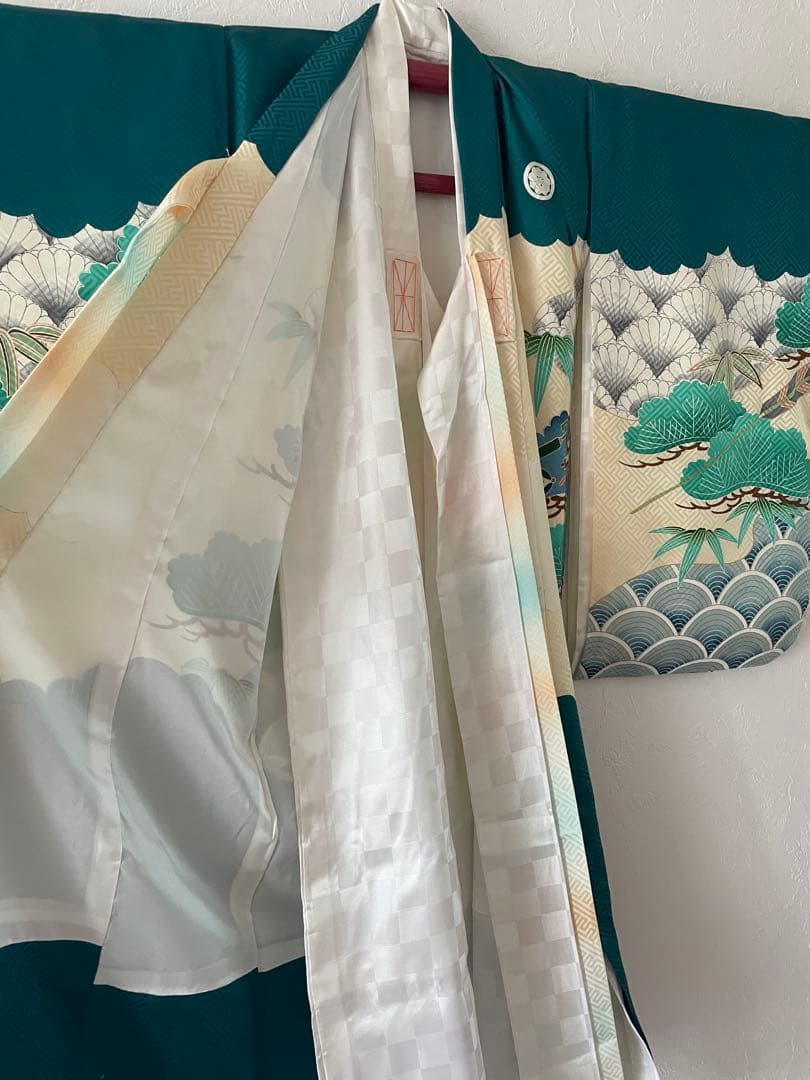 七五三　3歳　アンティークお着物セット　白無地被布コーデ　雪駄またはブーツ