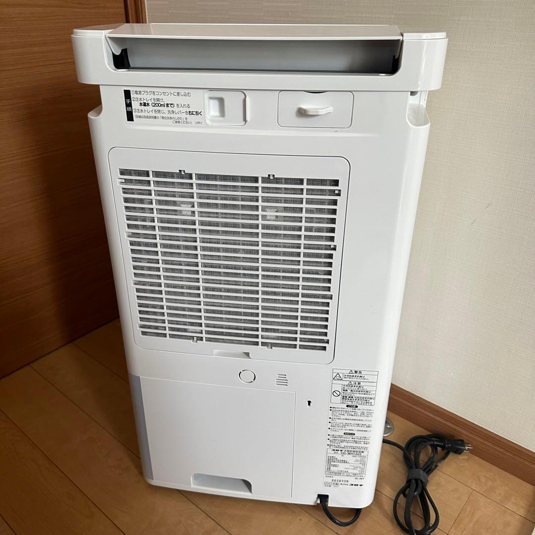 美品　コロナ CORONA 衣類乾燥除湿機 CD-WH1822 2022年製