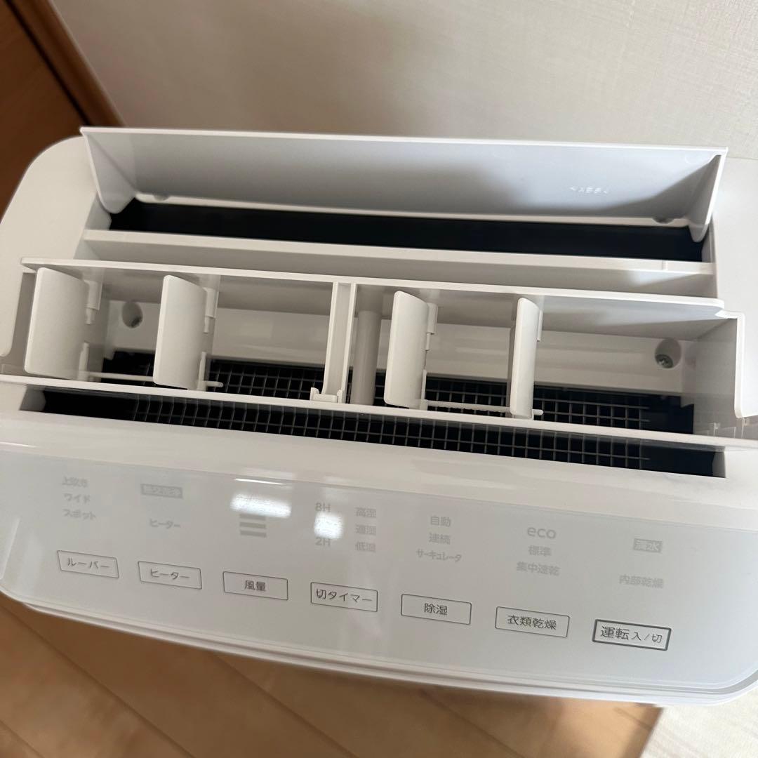 美品　コロナ CORONA 衣類乾燥除湿機 CD-WH1822 2022年製