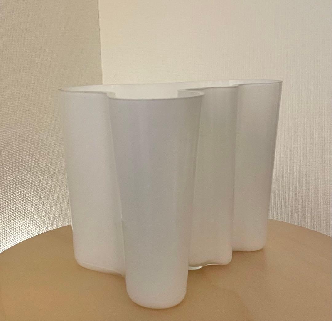 イッタラ　アルヴァ・アアルトベース 160mm ホワイト