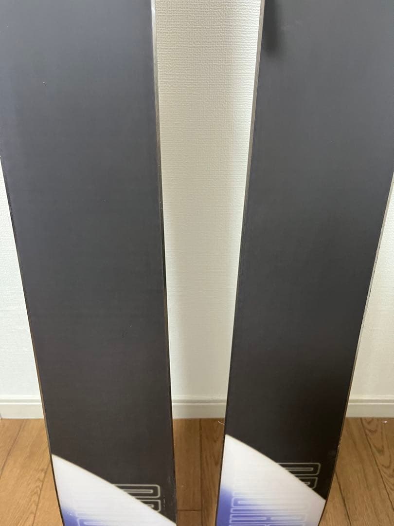 【24-25】ARMADA ARV106