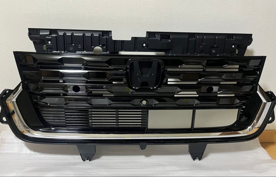 NBOXカスタム フロントグリル、バンパー セット JF5 新車外し