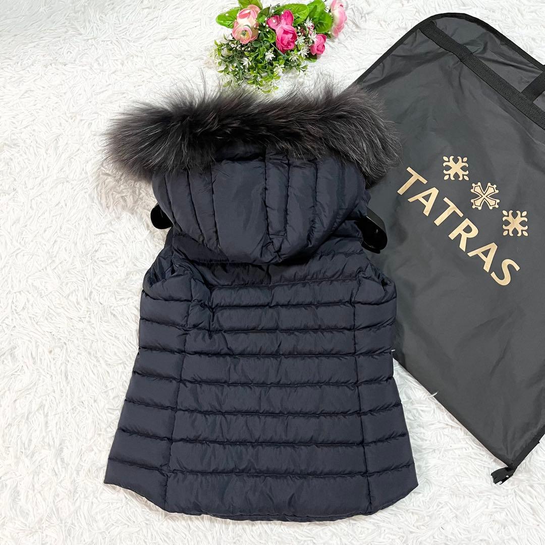 美品 タトラス オルシエラ 軽量ダウンベスト 紺　1 ラクーンファー　3way