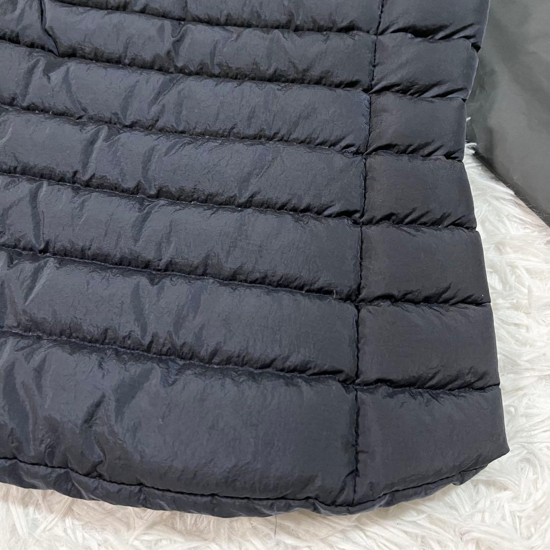 美品 タトラス オルシエラ 軽量ダウンベスト 紺　1 ラクーンファー　3way