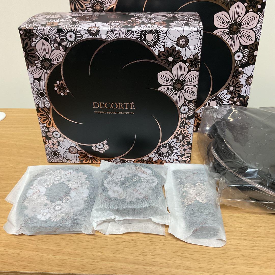 リップ無し　おまけ付　コスメデコルテ　クリスマスコフレ2025