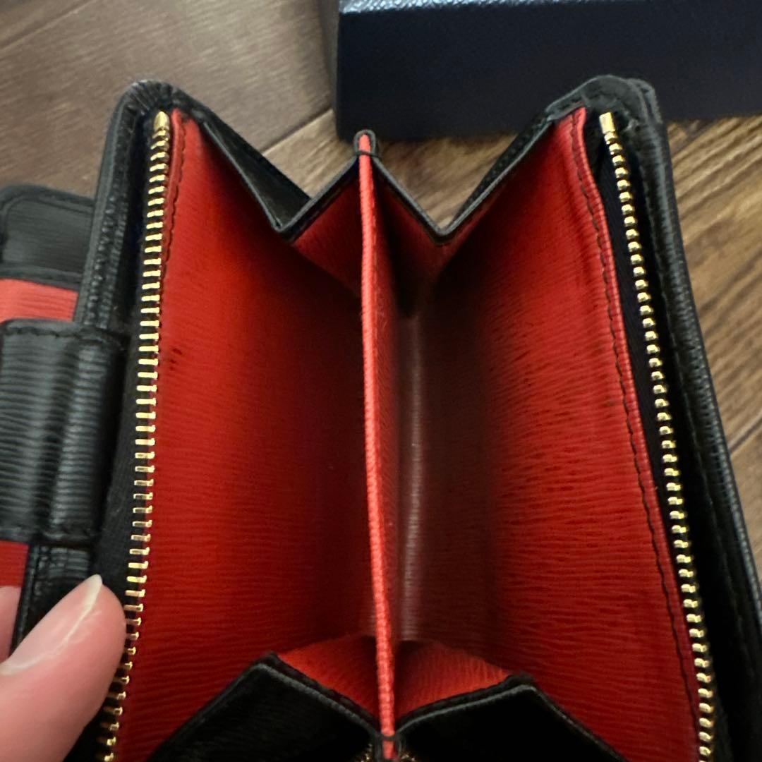 PRADA 財布　箱付き