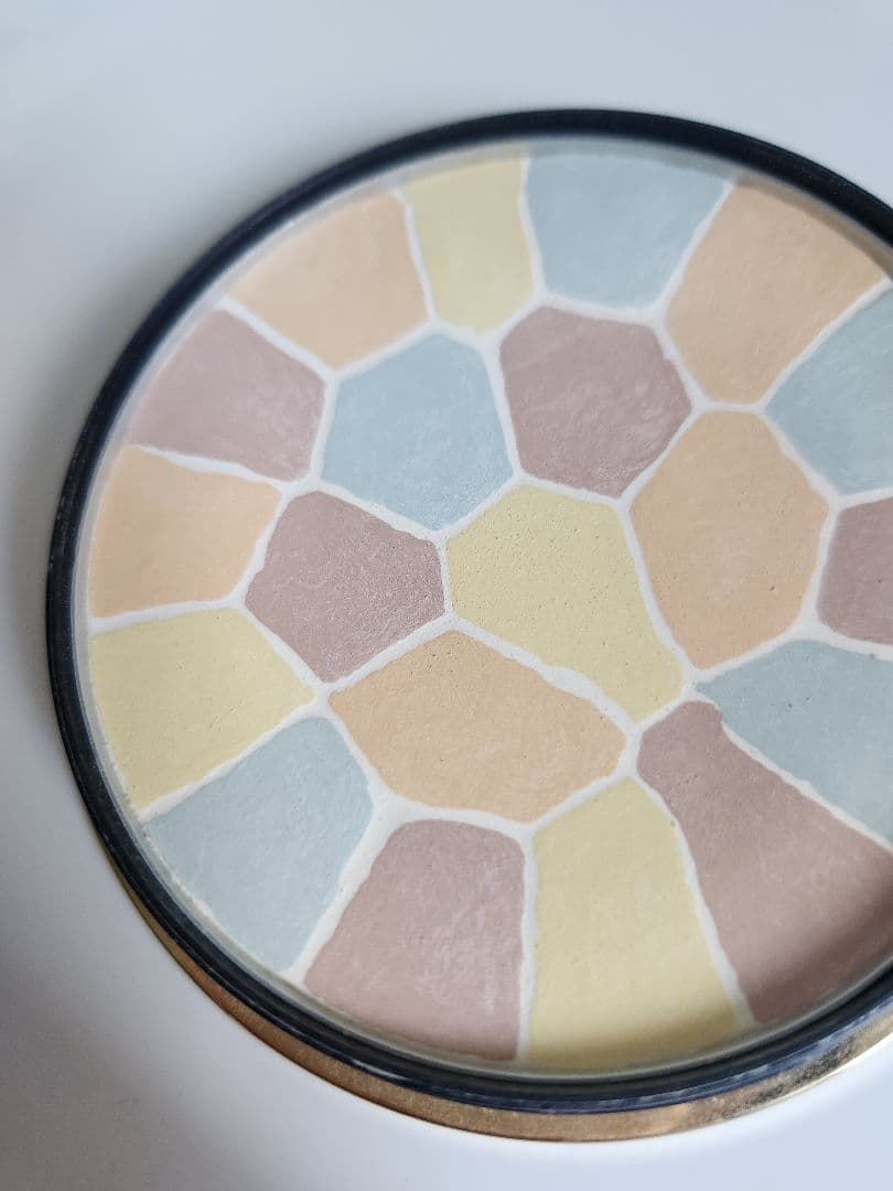 EleganceエレガンスラプードルオートニュアンスⅢパウダー