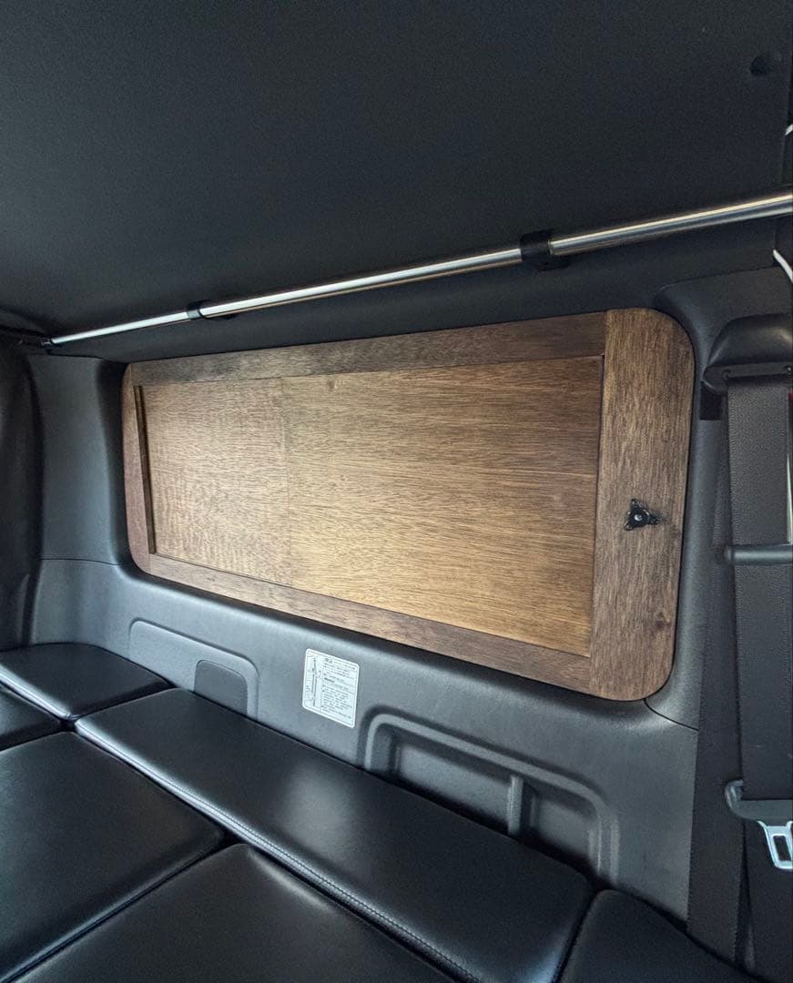 ハイエース 200系 スーパーGL 窓埋めパネル 開閉式 断熱 左右セット 木目