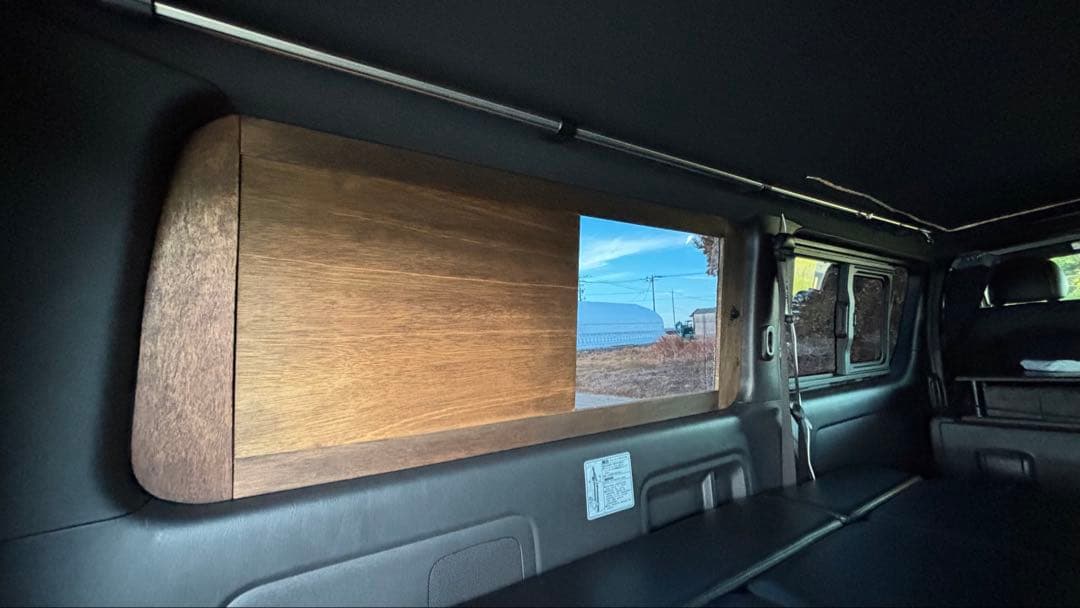 ハイエース 200系 スーパーGL 窓埋めパネル 開閉式 断熱 左右セット 木目
