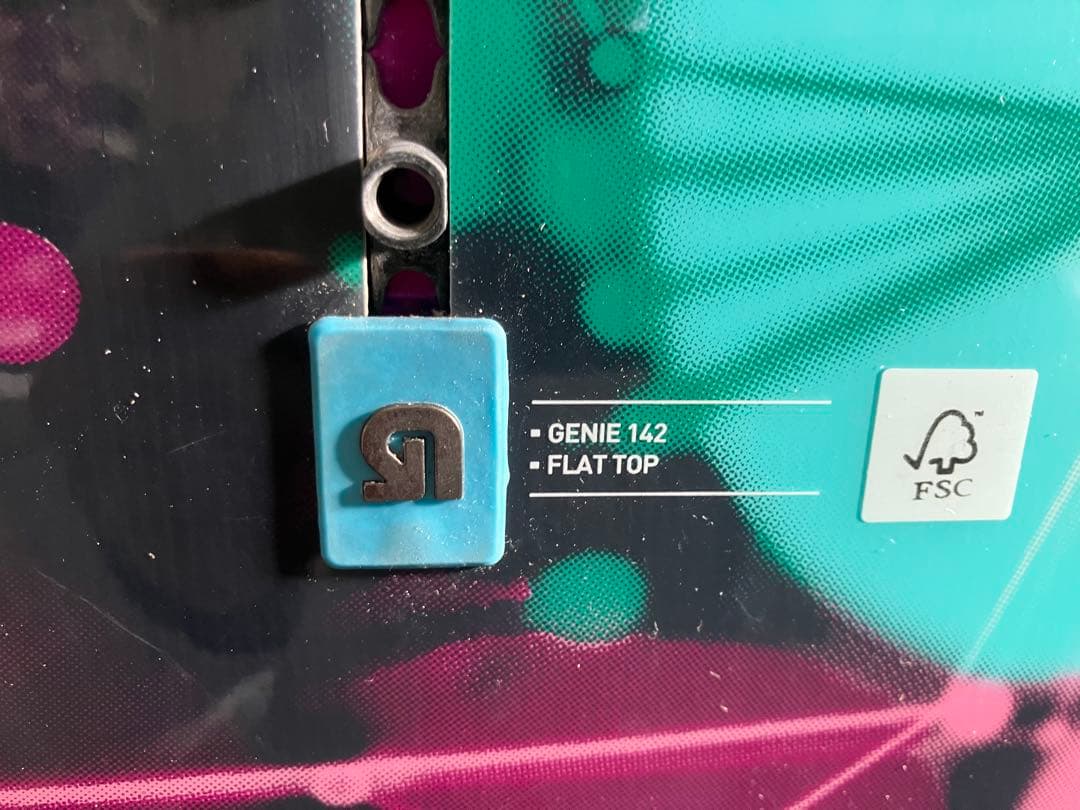 バートン　ボード　GENIE ジーニー　初心者　142cm レディース