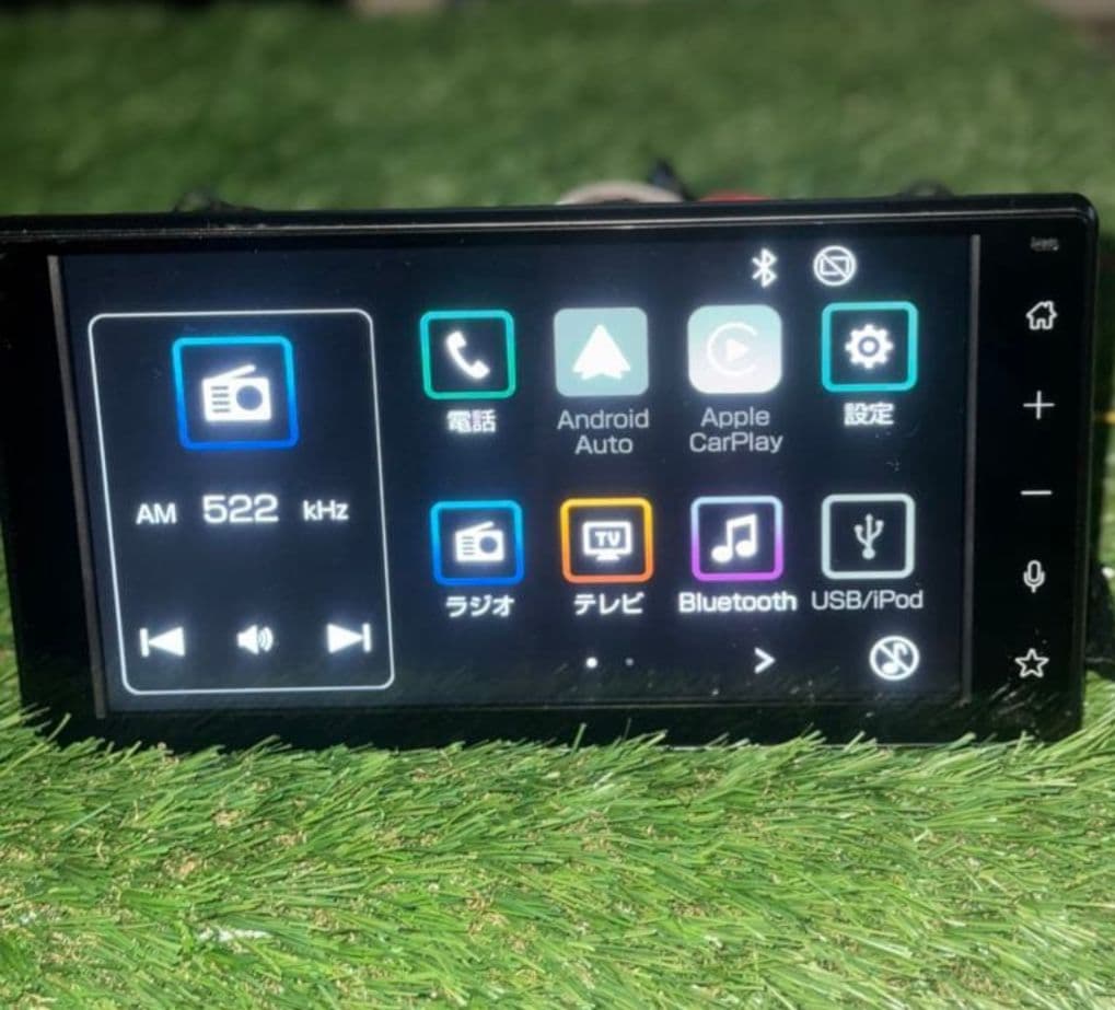 ダイハツ純正　9インチスマホ連携ディスプレイオーディオ