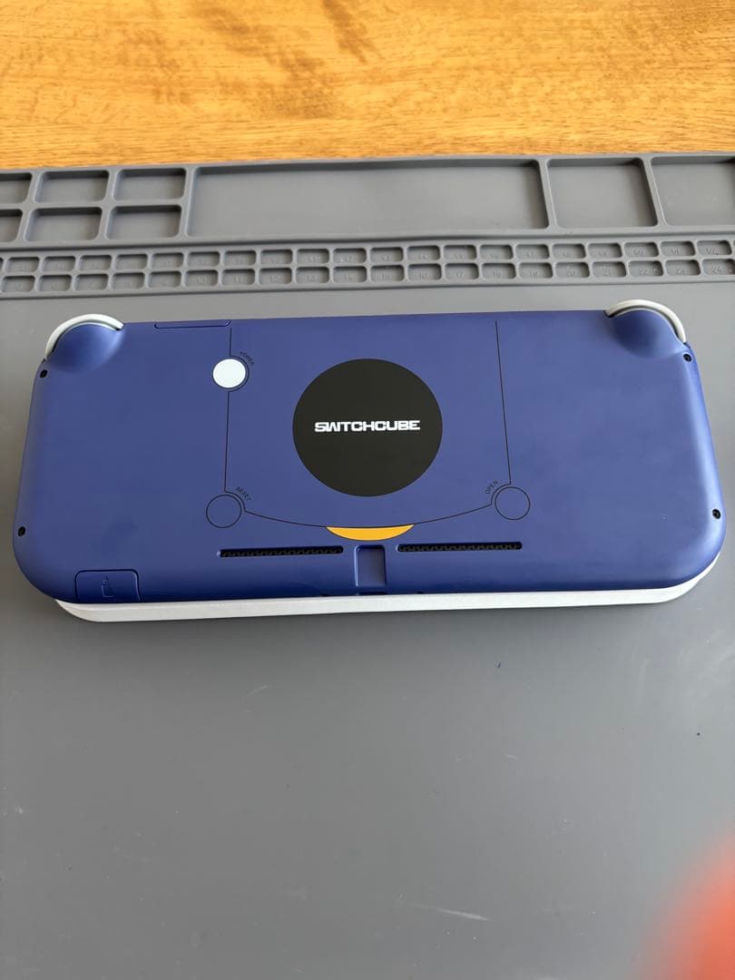 Nintendo Switch Lite本体　カスタム品　外装ゲームキューブ仕様