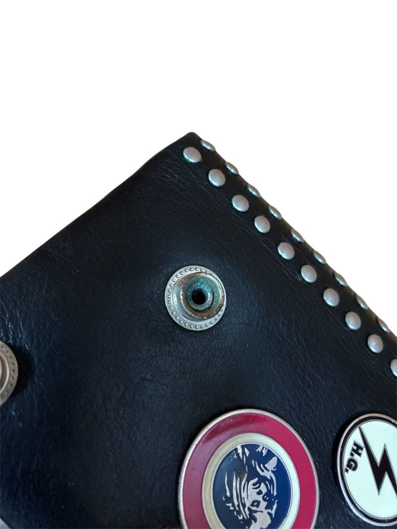 ヒステリックグラマーHysteric GLamour スタッズ付き黒二つ折り財布