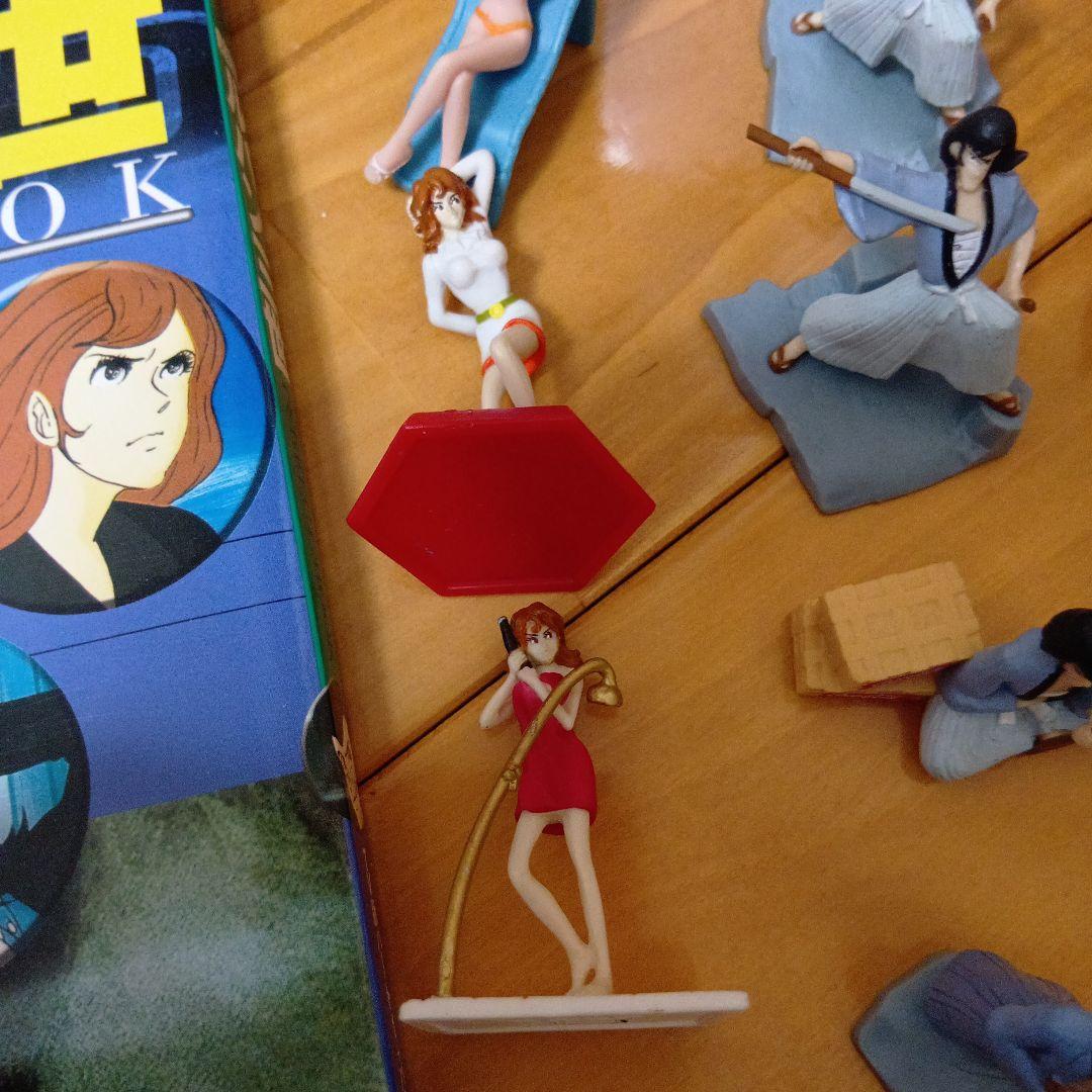 ルパン三世DVDBOX1.2.3まとめ売り、おまけ別冊宝島２冊、ミニフィギュア