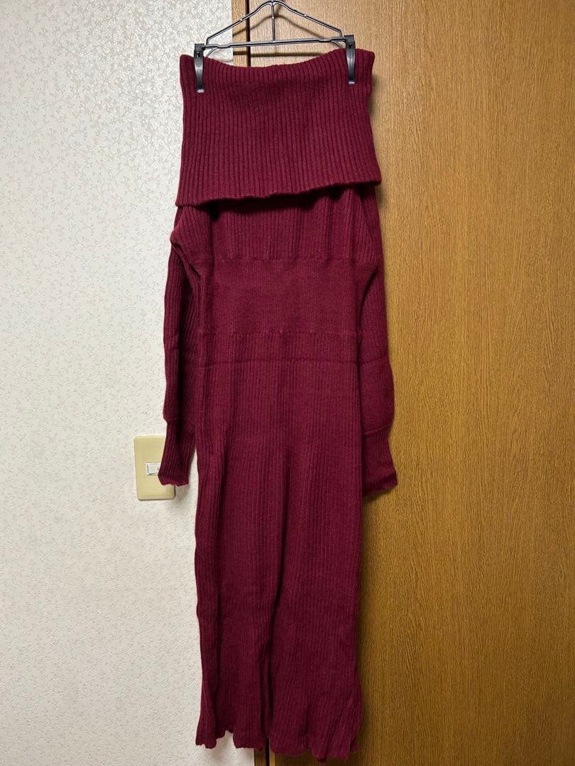 anuans オフショルナローニットワンピース(BORDEAUX)